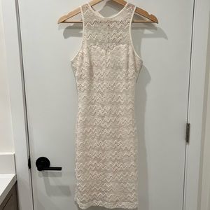 Guess Dress Size 2 - great condition (off-white/cream color)